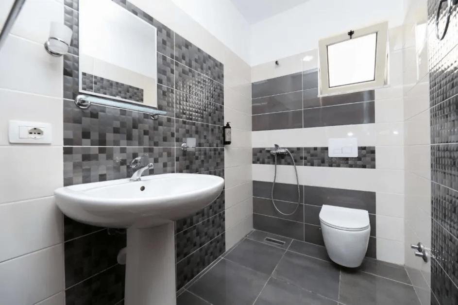 Vila Agolli Vlorë Extérieur photo